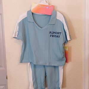 Sunset sky blue and white girls two piece set size 5 NWT